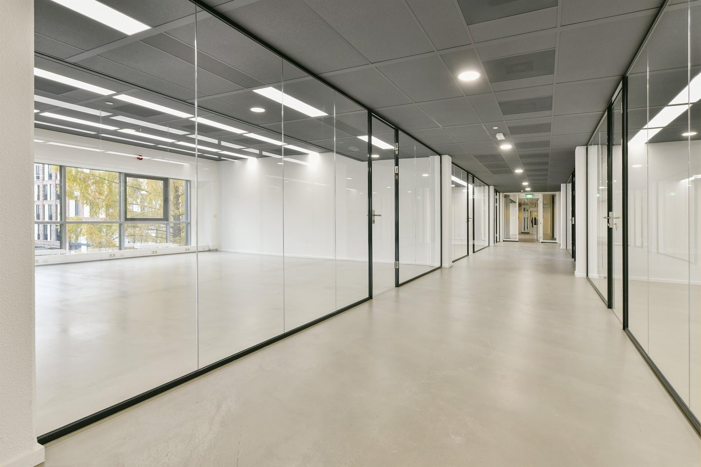 Bekijk foto 4 van Stroombaan 4 - units