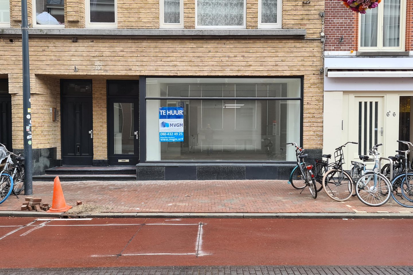 Bekijk foto 1 van Burgemeester Reigerstraat 4