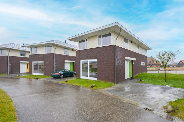 Foto 3 van Geuzehoeke 38-638