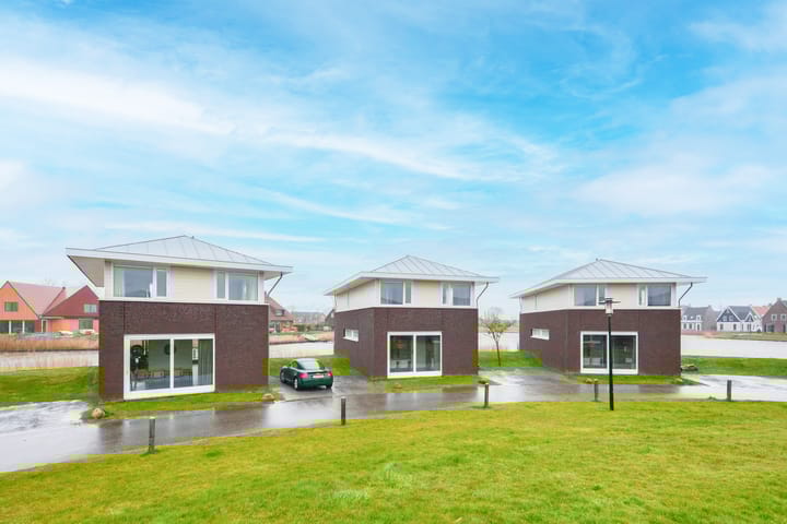 Foto 2 van Geuzehoeke 38-638