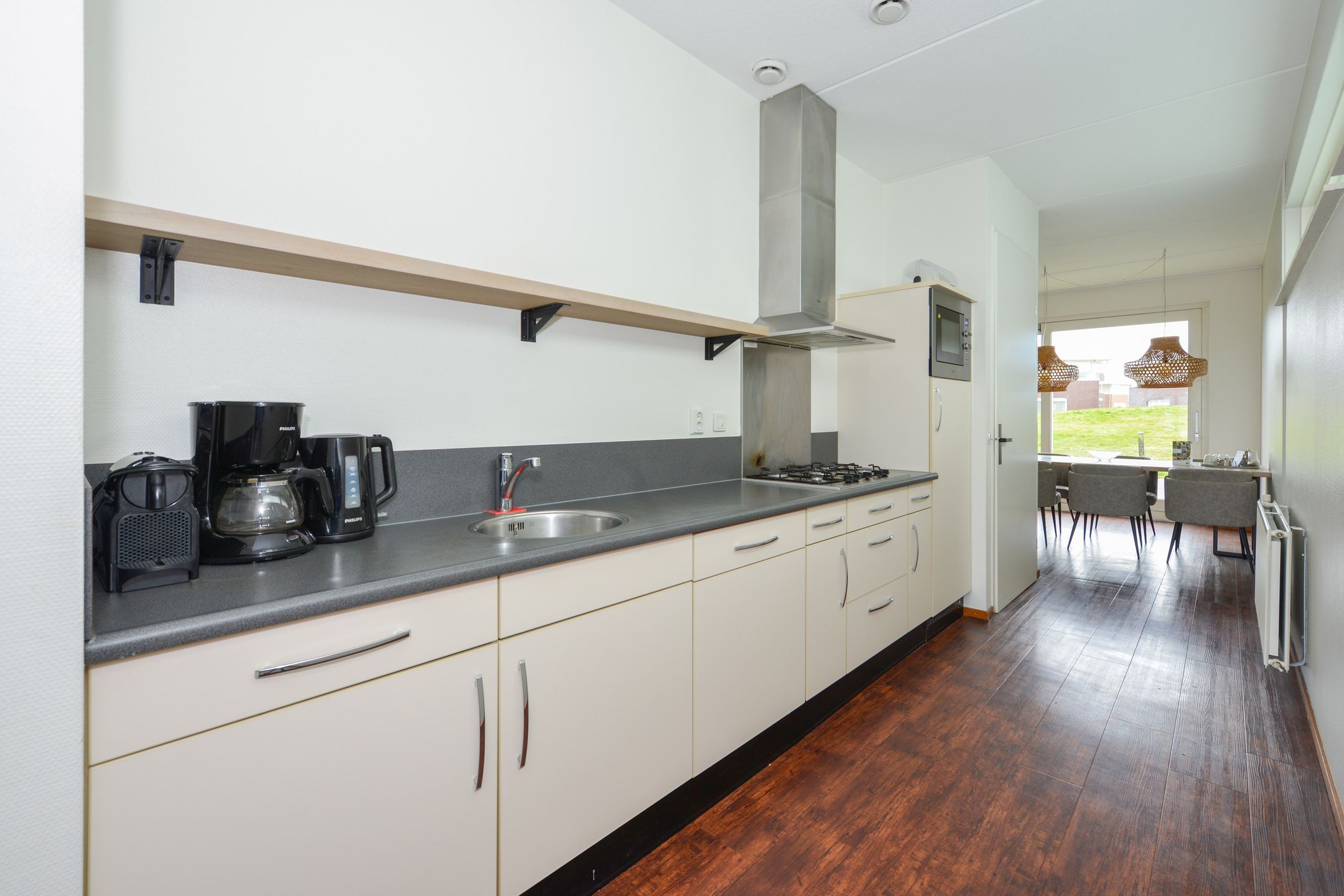 Foto 12 van Geuzehoeke 38-638