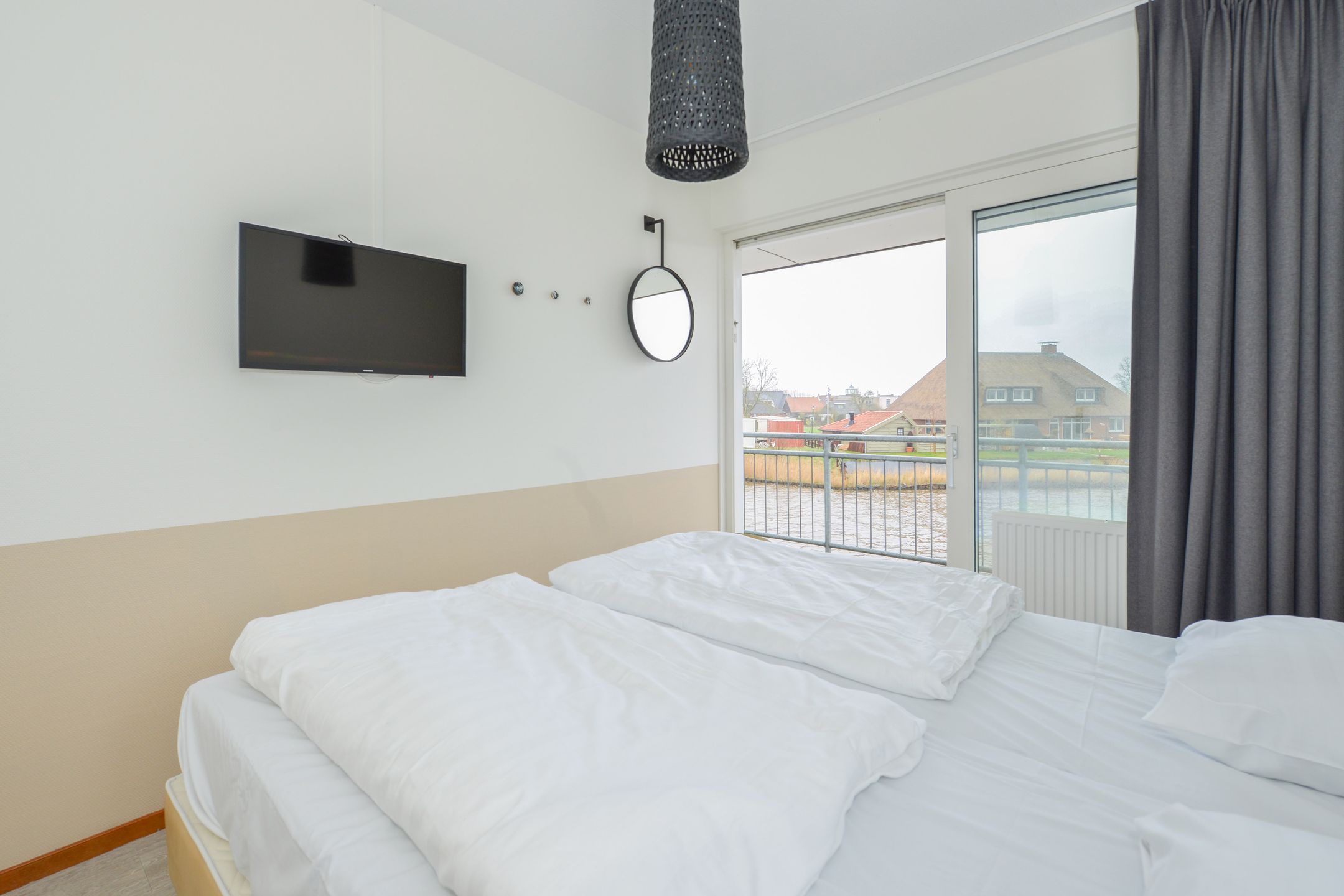 Foto 18 van Geuzehoeke 38-638