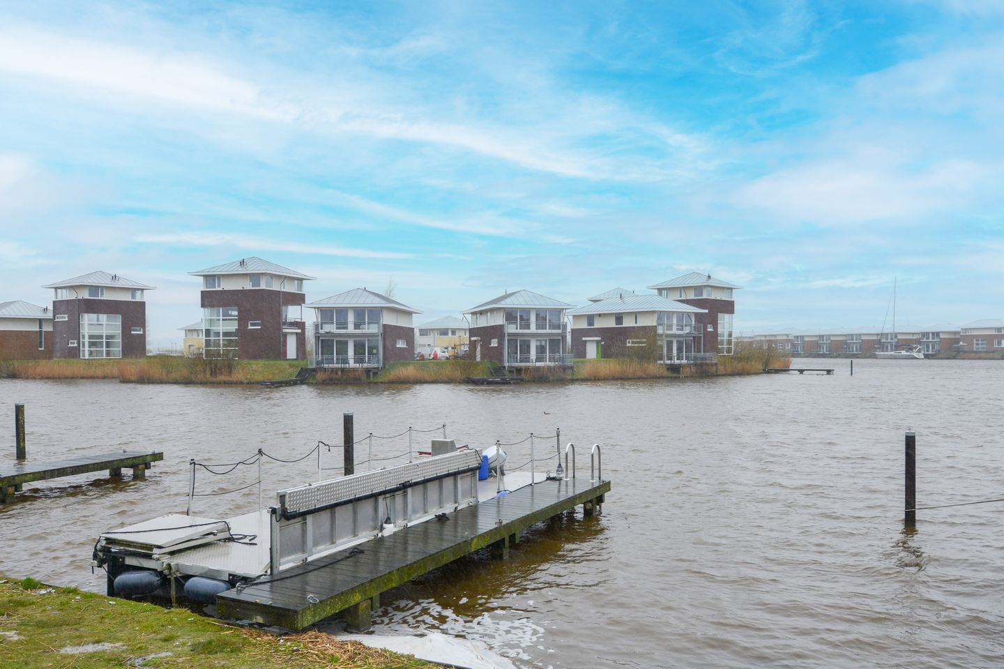 Foto 29 van Geuzehoeke 38-638