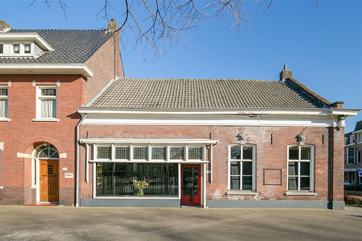 Bekijk foto 32 van Markt 43-A - 45