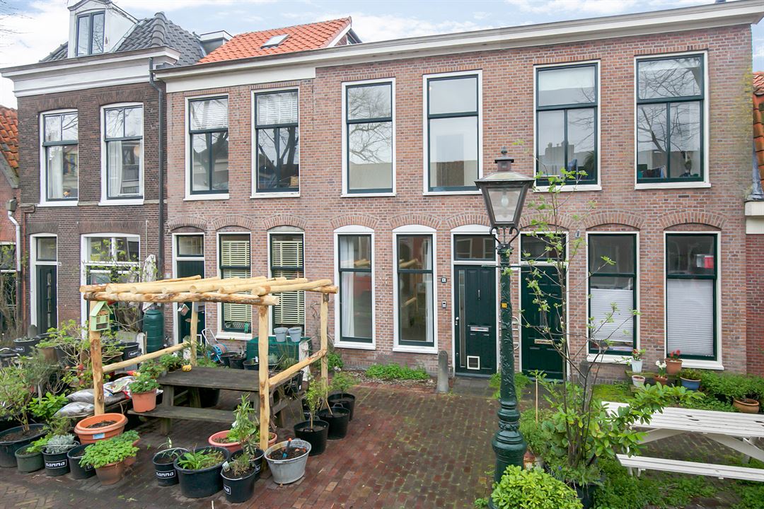 5 X Deze Huizen Van Maximaal Vier Ton Staan Nét Te Koop In Leiden ...