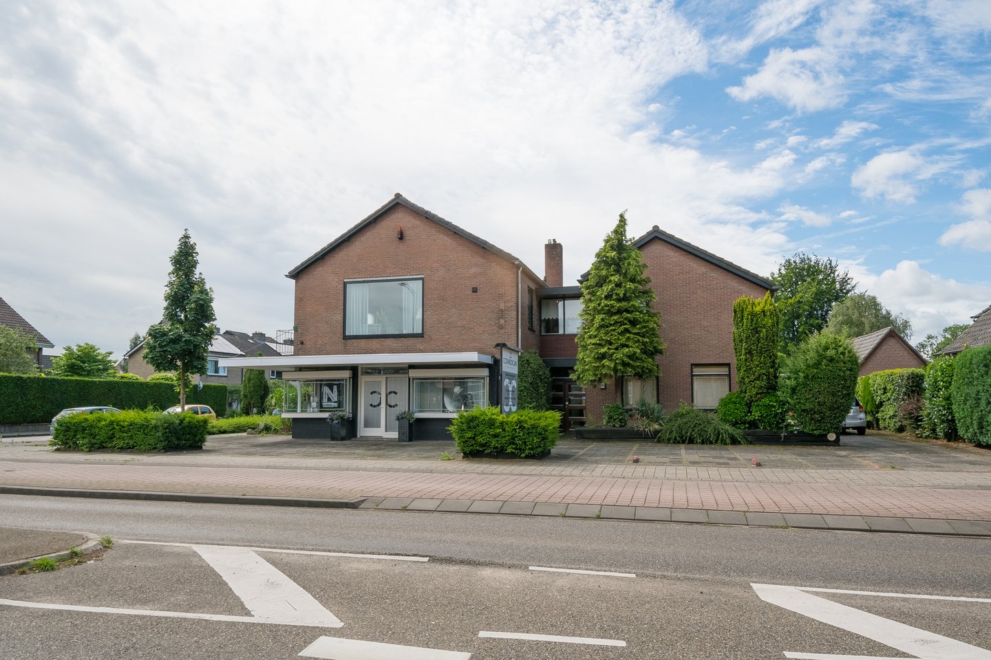 Bekijk foto 3 van Varsseveldseweg 118 -120