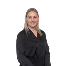 Nikki Aaij - Commercial Employee