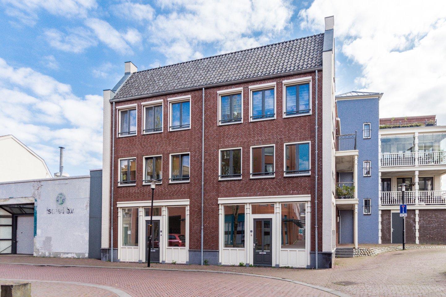 Bekijk foto 2 van Tolhuisstraat 9-11