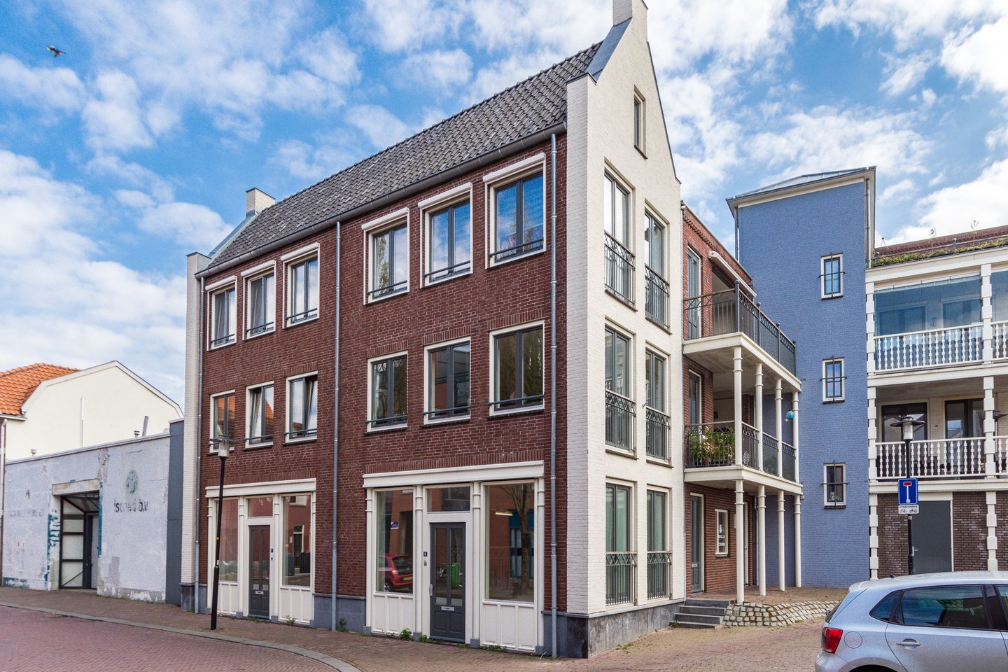 Bekijk foto 1 van Tolhuisstraat 9-11