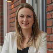 Alice van de Burgt  - NVM-makelaar
