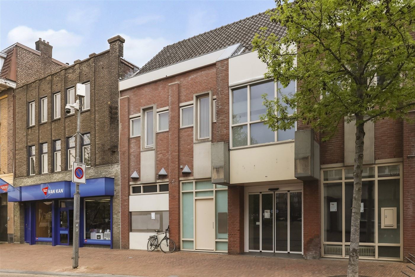 Bekijk foto 2 van Hoofdstraat 42