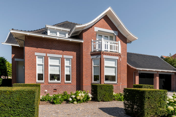 Burg de Zeeuwstraat 44