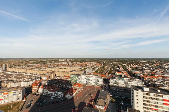 Bekijk foto 21 van Burgemeester van Fenemaplein 2-1702