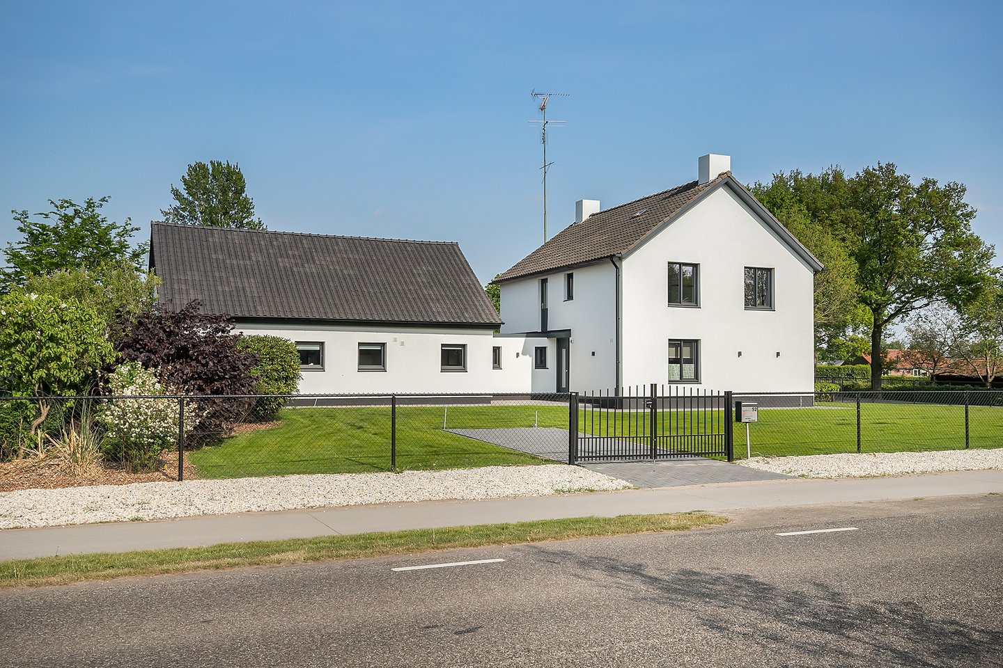 Bekijk foto 4 van Zwarteweg 52