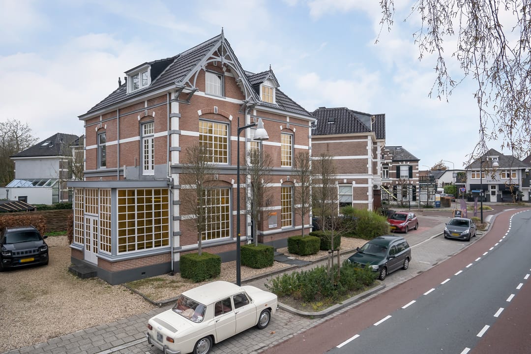 Photo 41 of Koninginnelaan 33
