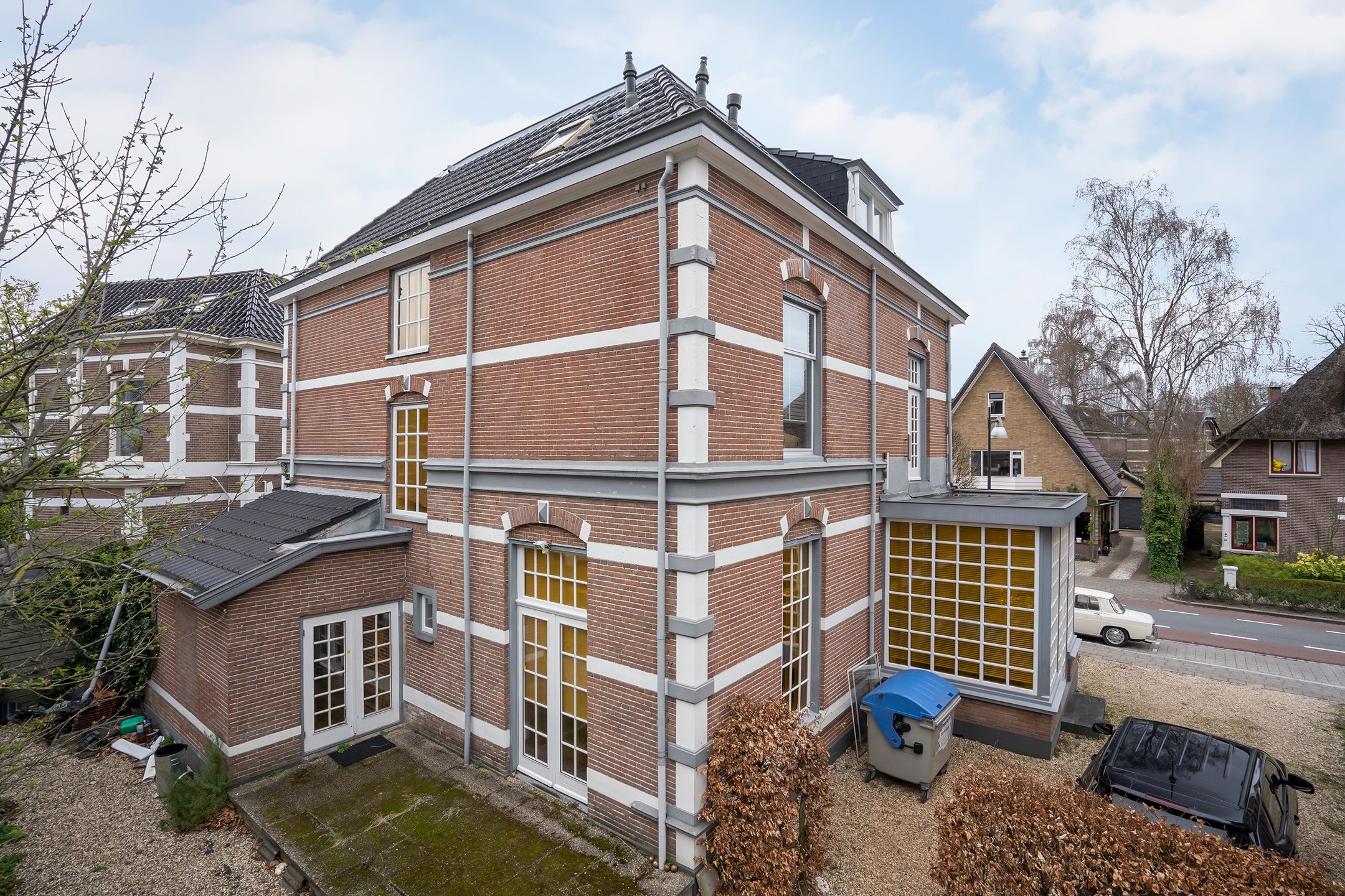 Photo 42 of Koninginnelaan 33