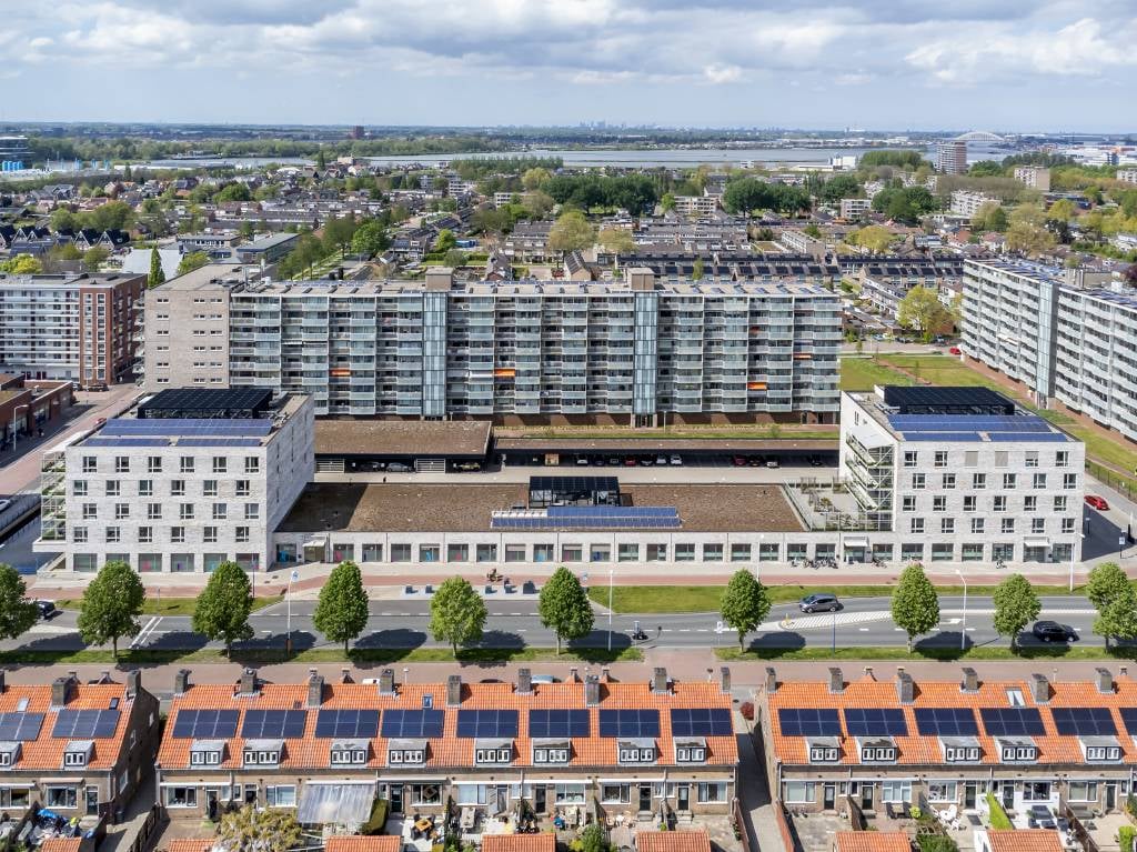 Bekijk foto 2 van Veerweg 135