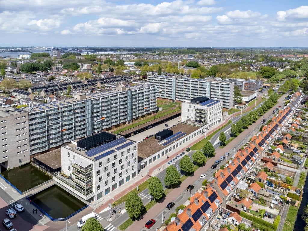 Bekijk foto 3 van Veerweg 135