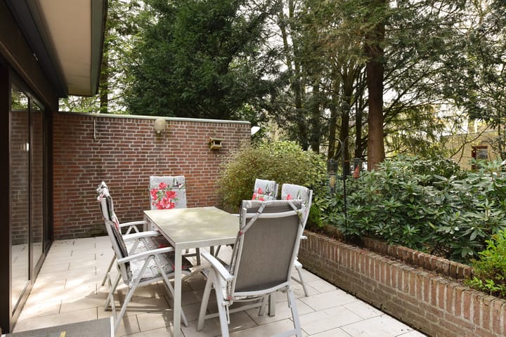 Photo 16 of Stationsweg 114