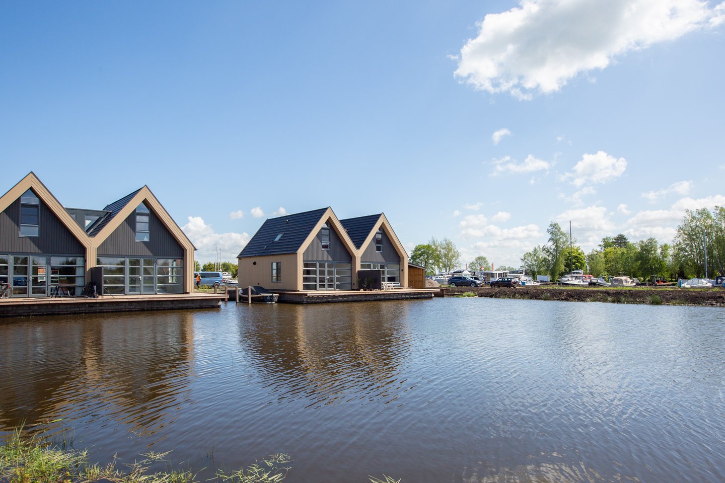 Bekijk foto 1 van A. de Graafweg