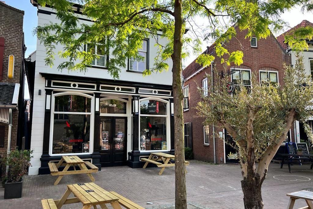 Bekijk foto 3 van Bierstraat 10