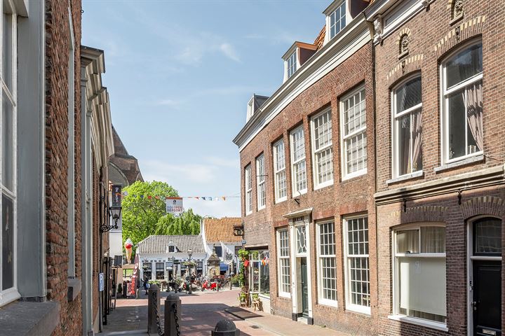 Bekijk foto van Koopmanstraat 6