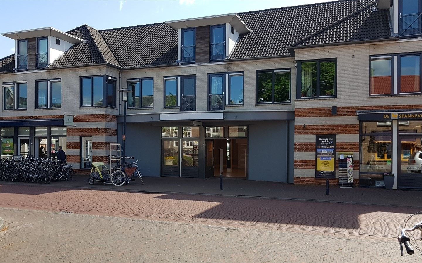 Bekijk foto 2 van Dorpsstraat 29