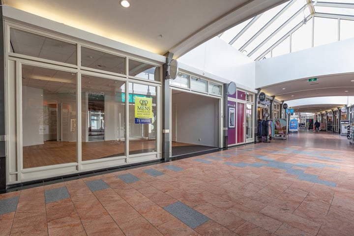 De Symfonie 9, Nieuw-Vennep