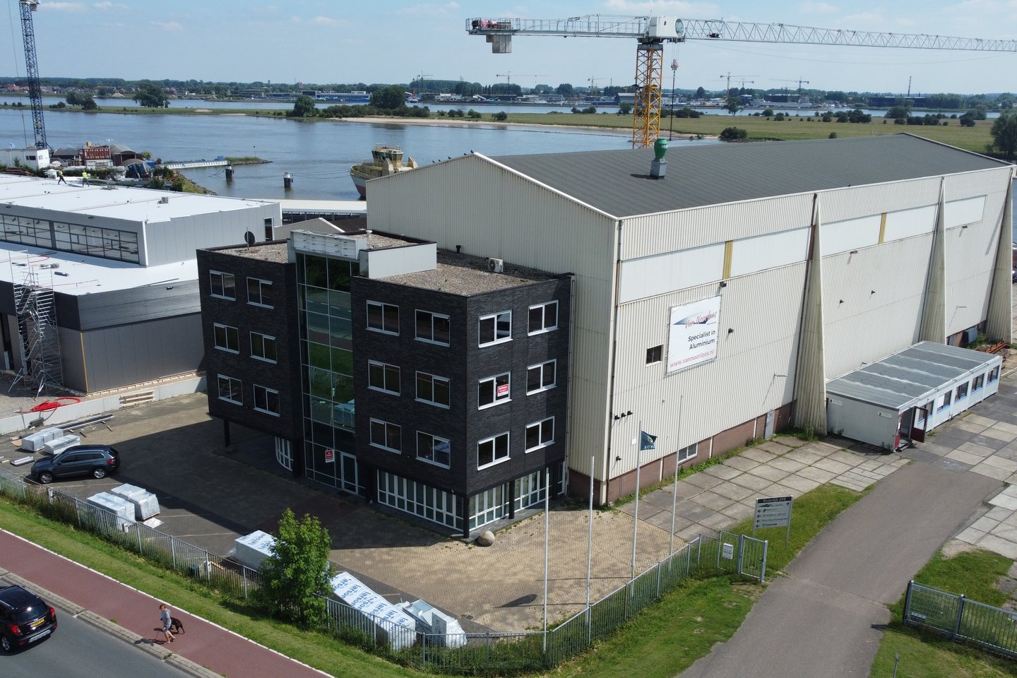Bekijk foto 3 van Rivierdijk 458