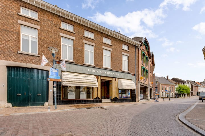 Photo 2 of Bunderstraat 2