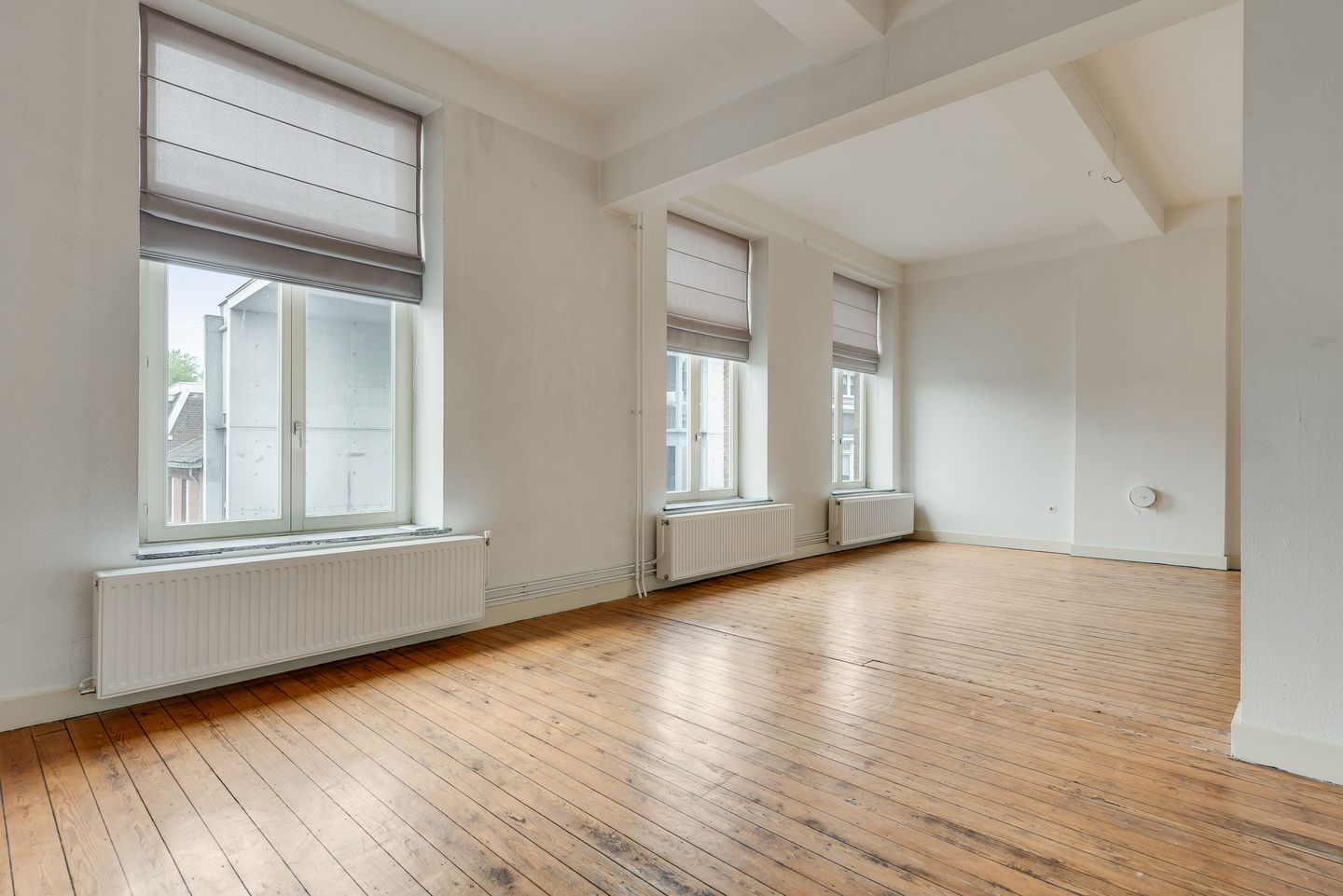 Photo 65 of Bunderstraat 2