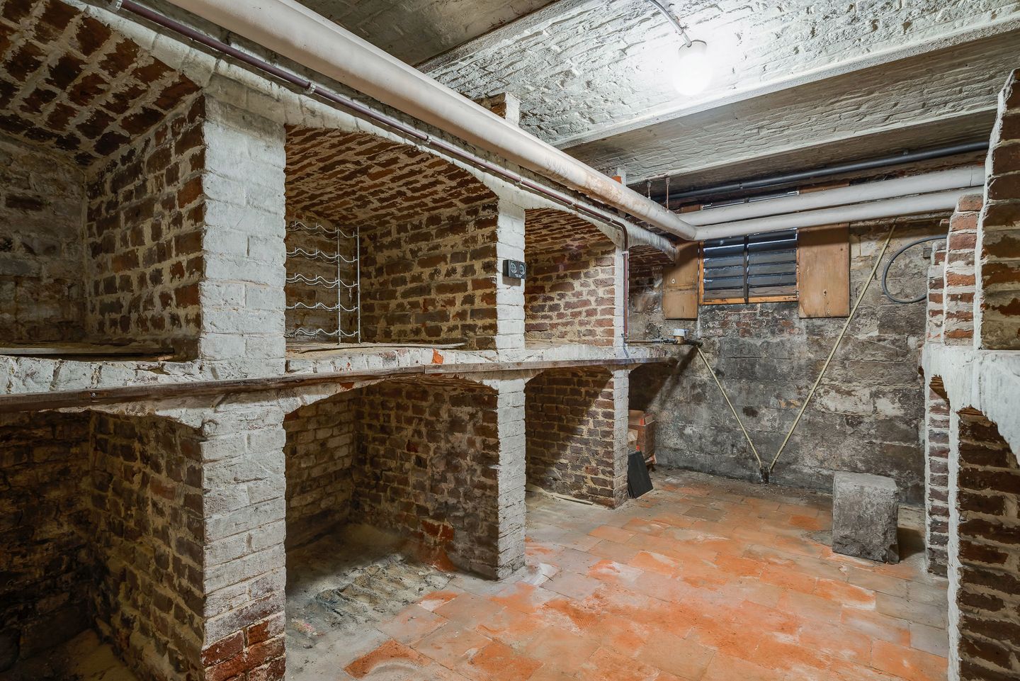 Photo 50 of Bunderstraat 2