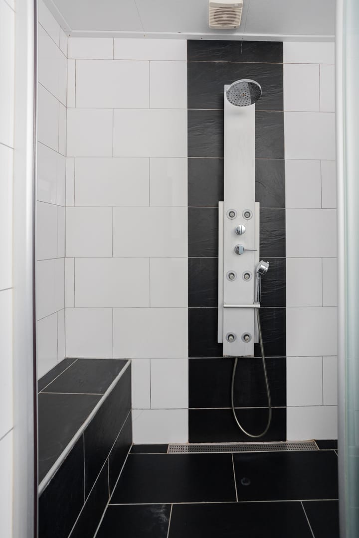 Photo 26 of Wilhelminastraat 35