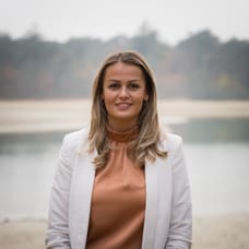 Esmee Smits - Commercial Employee