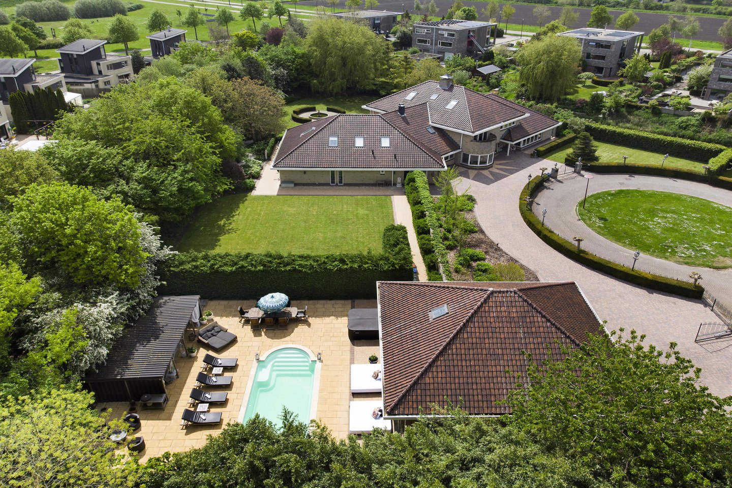 View photo 1 of Hollandse Hout 52