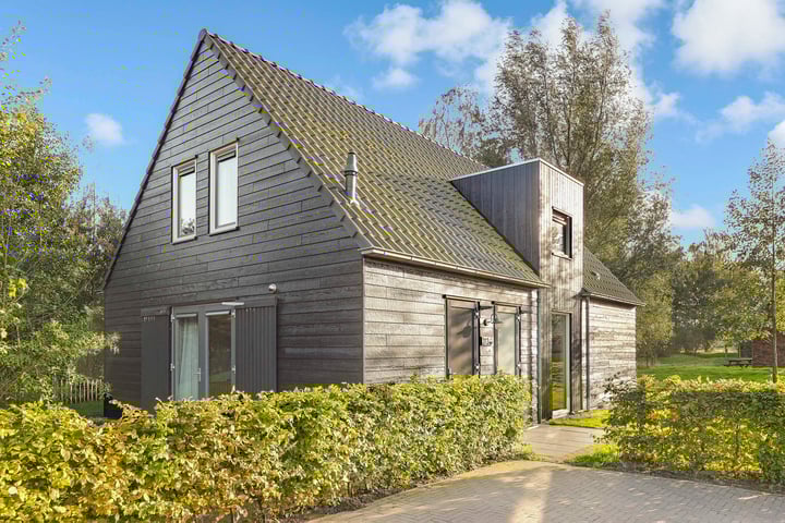 Aelderholt 4 320
