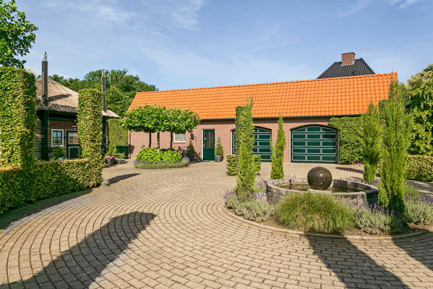Bekijk foto 3 van De Doorgang 11