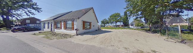 Bekijk 360° foto van Voortuin van Den Binnen 2