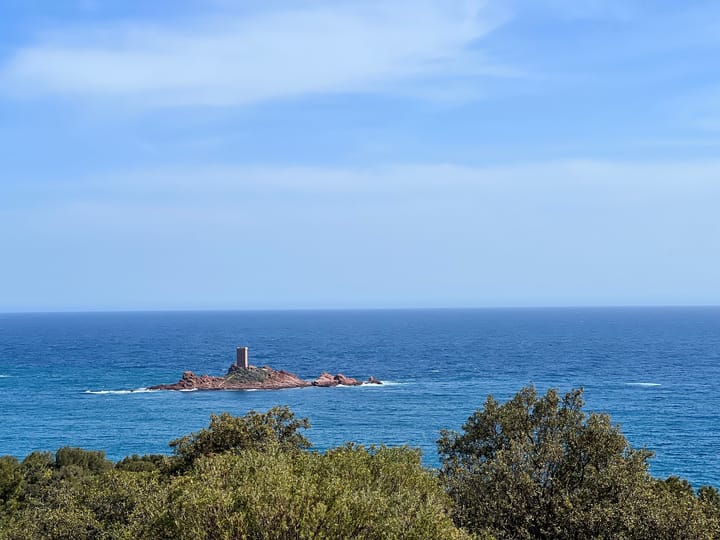 Foto 12 van 4415 Route de la Corniche