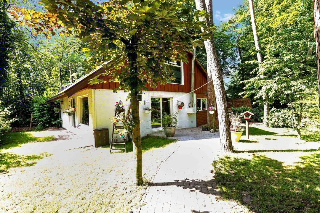 Huis te koop Feriengebiet Am Waldbad 16 49843 Uelsen [funda]