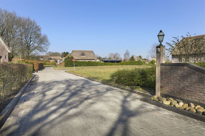 View photo 6 of Haarweg 15-B 002