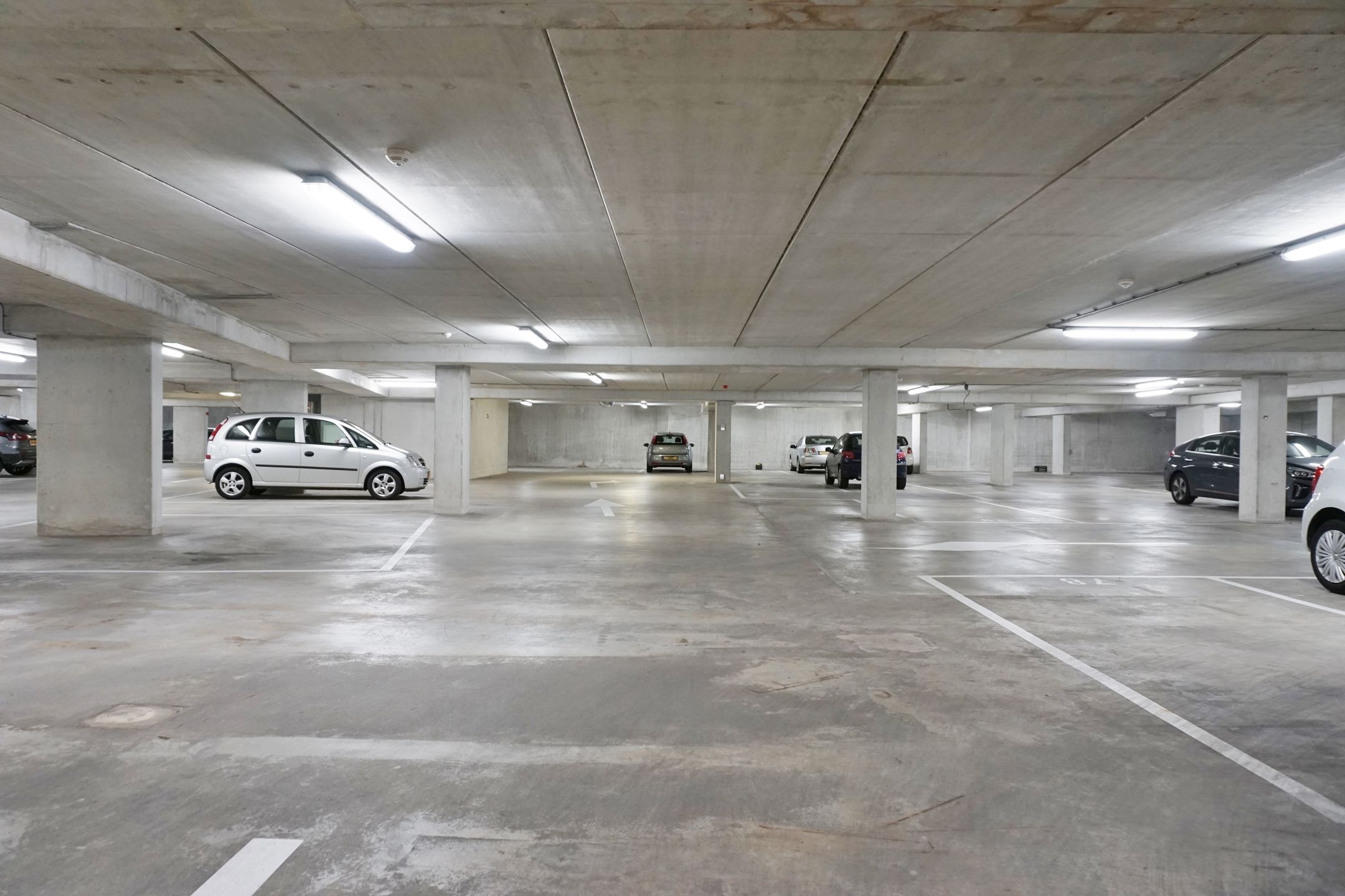 Foto 6 van Frederikstraat-Paleisring-Piusplein