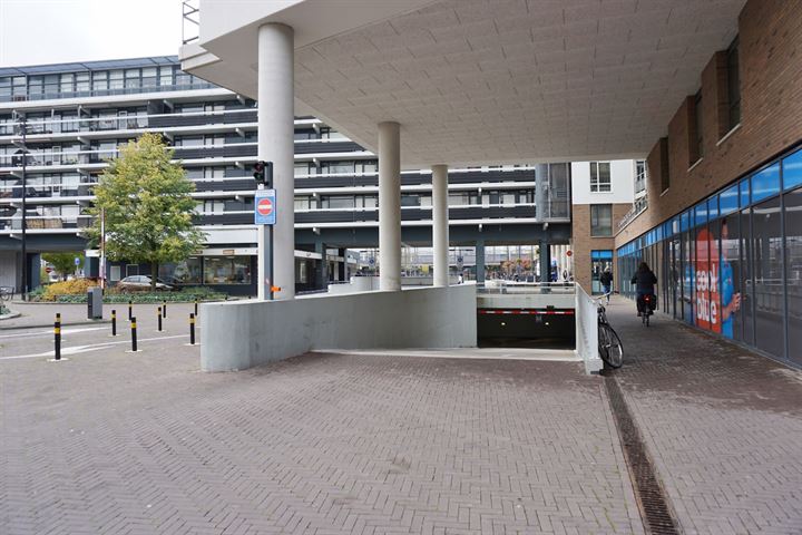 Bekijk foto 1 van Frederikstraat-Paleisring-Piusplein