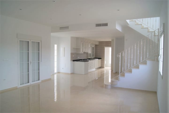 Foto 20 van Pinoso 702