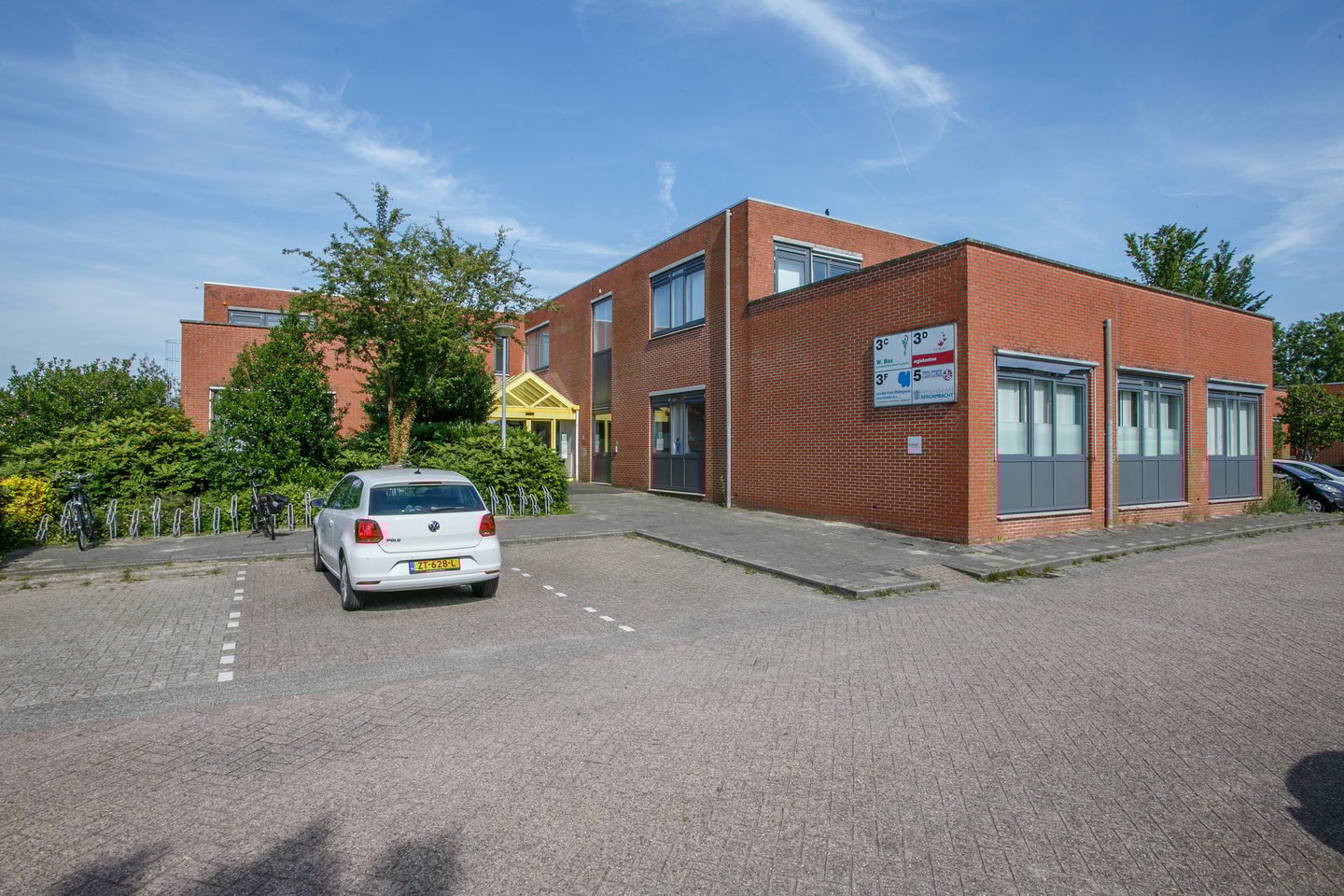 Bekijk foto 3 van Meidoornstraat 3 C