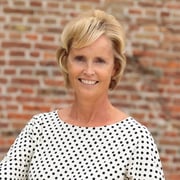 Miranda M.C.J. van der Wagt-Waasdorp  RM RT - NVM-makelaar