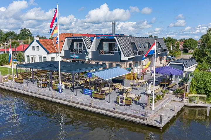 Helling 44, Heeg