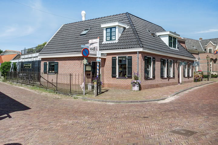 Kerkplein 19