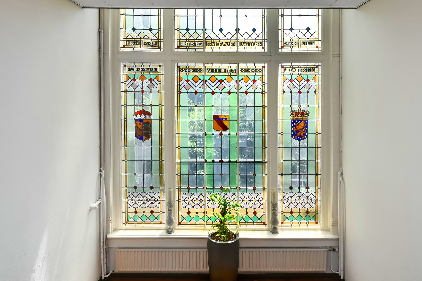 Bekijk foto 3 van Hoofdstraat 8