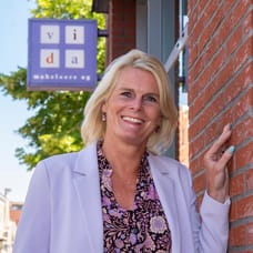 mr. Martine van Acker - NVM Register Makelaar (Directeur)